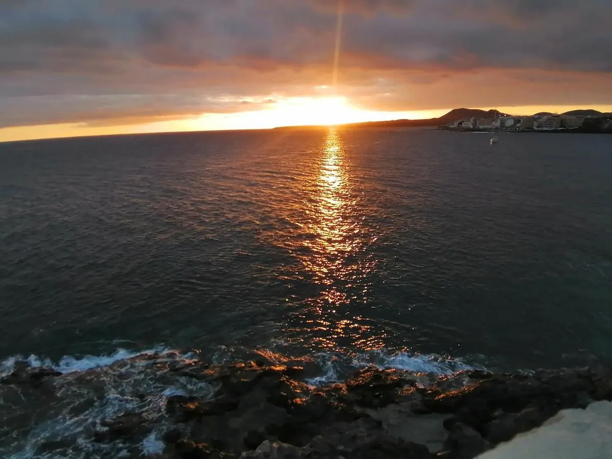 Maravilla Suite 140 M2 - 3 Bedrooms, Heated Pool Costa Del Silencio Apartment