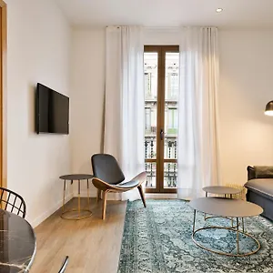 splendom-suites.topbarcelonahotels.com/